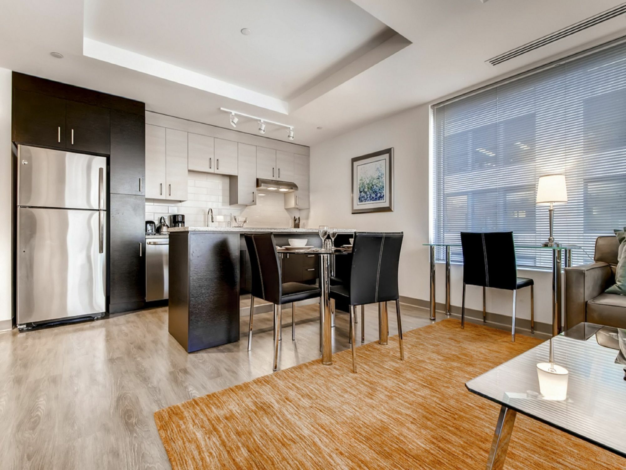 Global Luxury Suites At The Commonwealth Бостон Екстер'єр фото