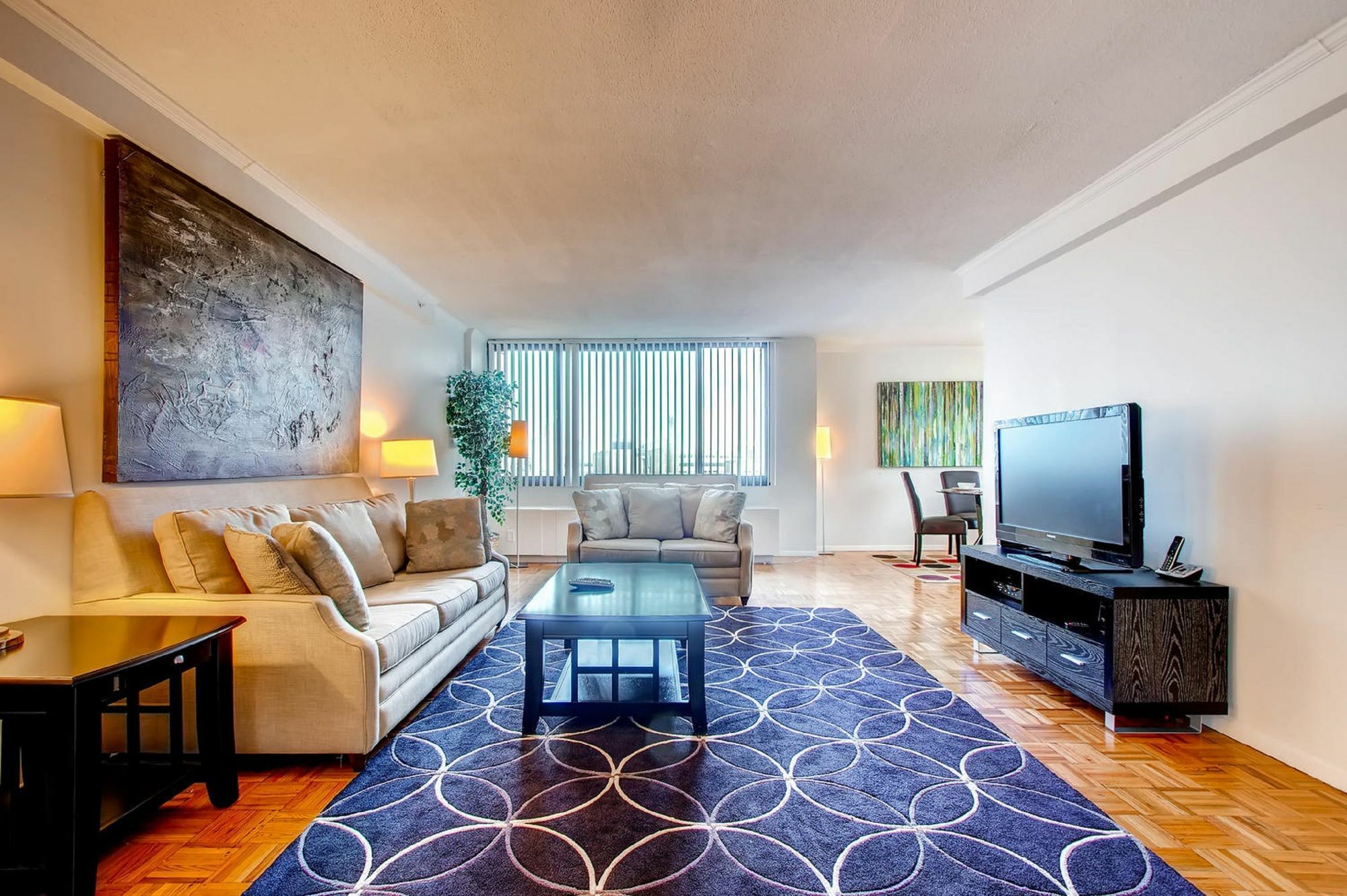 Global Luxury Suites At The Commonwealth Бостон Екстер'єр фото